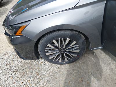 2024 Nissan Altima - Photo 10