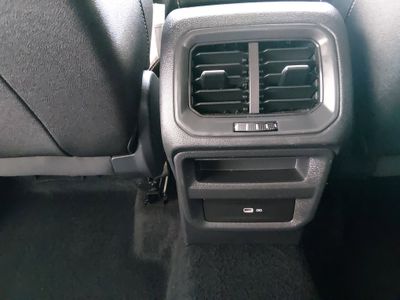 2024 Volkswagen Taos - Photo 21