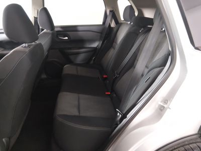 2024 Nissan Rogue — photo 18 view