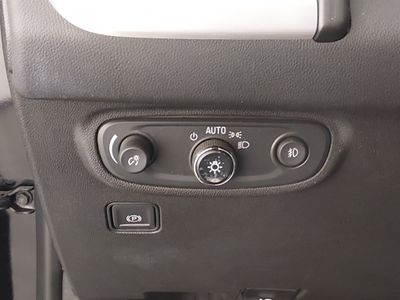 2023 GMC Terrain - Photo 13