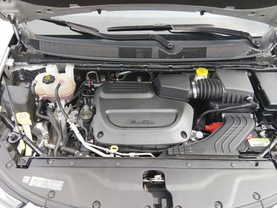2023 Chrysler Pacifica — photo 9 view