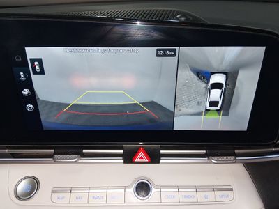 2024 Hyundai Elantra - Photo 16