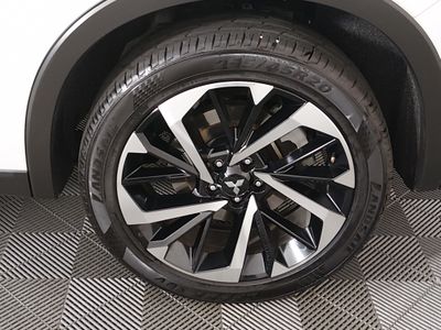 2023 Mitsubishi Outlander - Photo 10