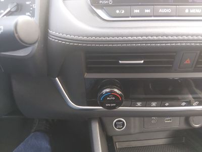 2023 Nissan Rogue - Photo 13