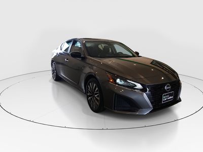 2024 Nissan Altima 2.5 SV Sedan — front three-quarter view