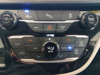 2024 Chrysler Pacifica - Photo 20