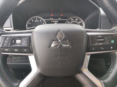 2024 Mitsubishi Outlander - Photo 12