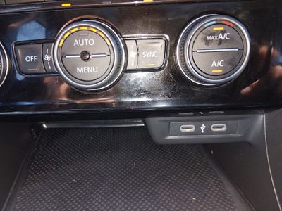 2024 Volkswagen Jetta - Photo 19