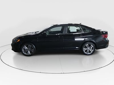 2024 Volkswagen Jetta - Photo 4
