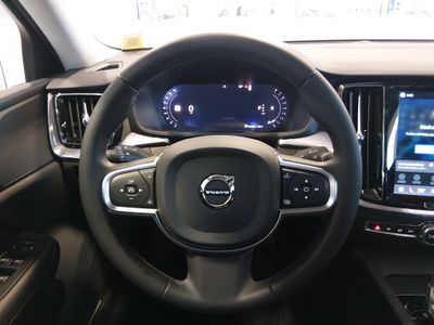 2024 Volvo S60 - Photo 12