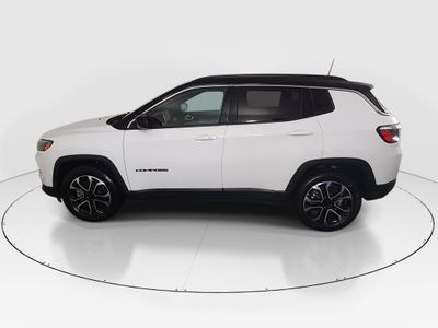 2024 Jeep Compass - Photo 4