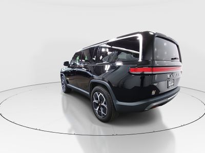 2023 Rivian R1S - Photo 5