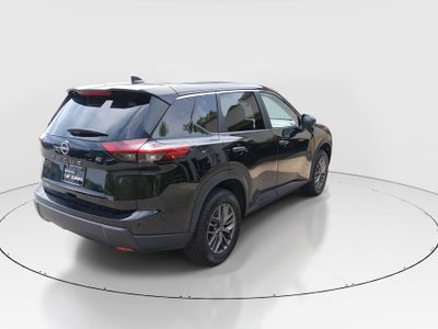 2024 Nissan Rogue - Photo 7