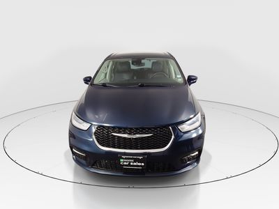 2022 Chrysler Pacifica — side profile view