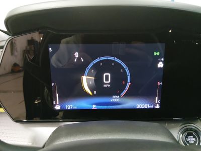2025 Chevrolet Trax - Photo 14