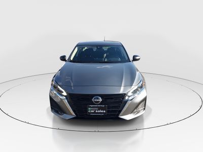 2024 Nissan Altima - Photo 2