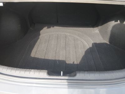 2025 Hyundai Elantra - Photo 11