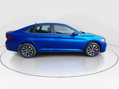 2024 Volkswagen Jetta - Photo 8