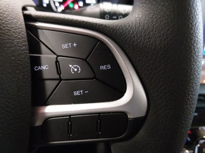 2023 Jeep Renegade - Photo 24