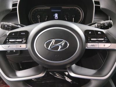 2024 Hyundai Tucson — photo 12 view
