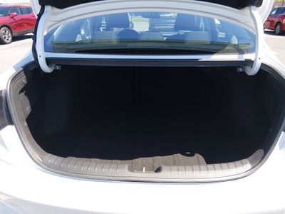 2024 Kia Forte - Photo 11