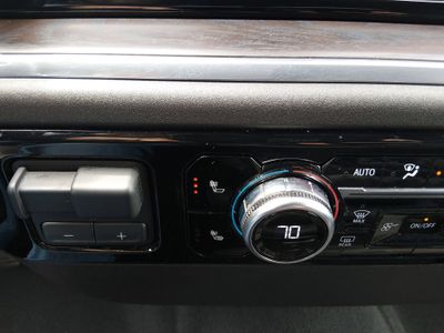 2025 GMC Sierra 1500 - Photo 18