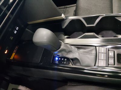 2025 Toyota Camry — photo 17 view
