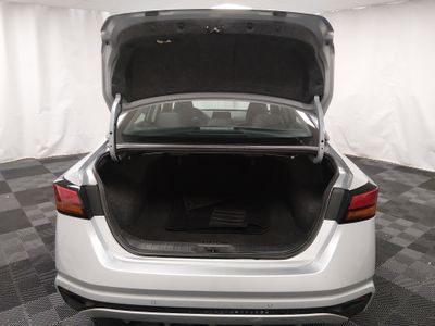 2024 Nissan Altima - Photo 11