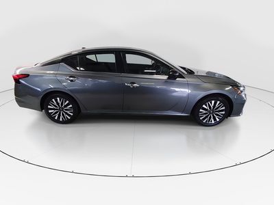 2024 Nissan Altima - Photo 8