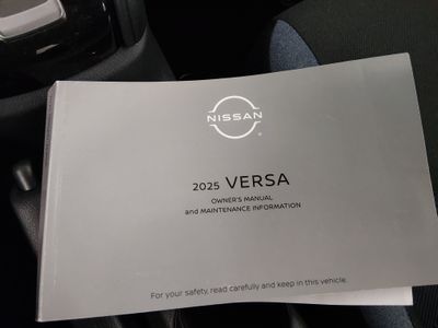 2025 Nissan Versa - Photo 17