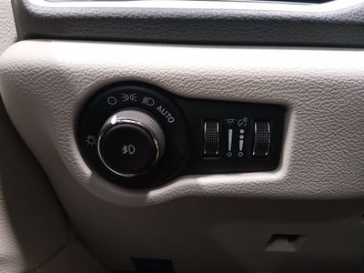 2024 Chrysler Pacifica - Photo 13