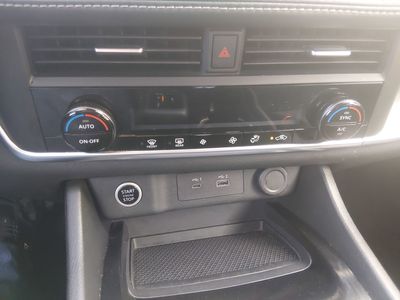 2023 Nissan Rogue - Photo 18