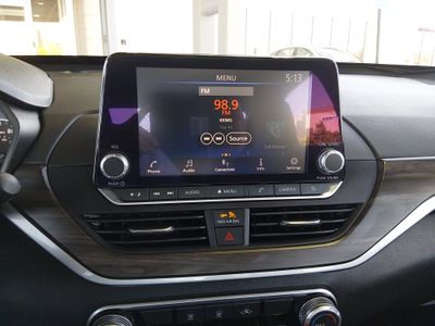 2024 Nissan Altima - Photo 23