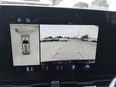 2025 Chevrolet Equinox - Photo 17