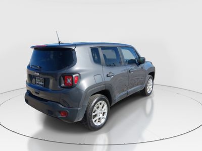 2023 Jeep Renegade - Photo 7