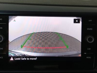 2024 Volkswagen Taos - Photo 16
