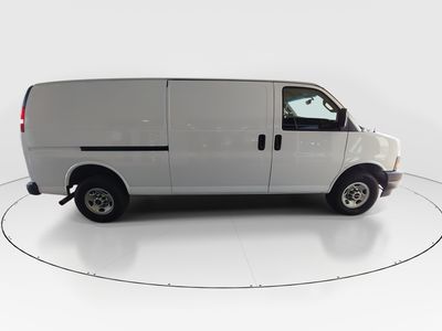 2023 GMC Savana Cargo Van — photo 8 view