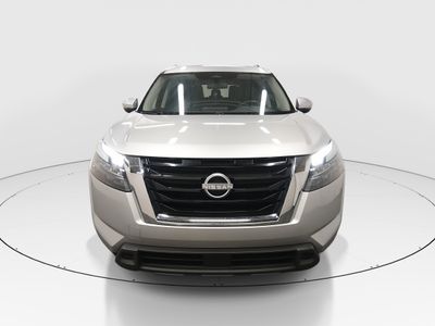 2024 Nissan Pathfinder — side profile view