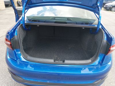 2024 Volkswagen Jetta - Photo 11