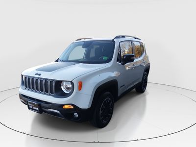 2023 Jeep Renegade - Photo 3