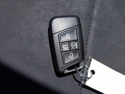 2024 Volkswagen Taos - Photo 15
