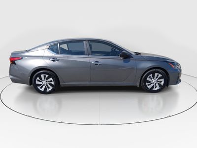 2024 Nissan Altima - Photo 8