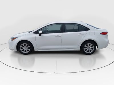 2025 Toyota Corolla - Photo 4