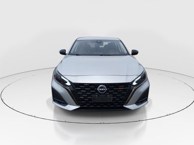2024 Nissan Altima - Photo 2