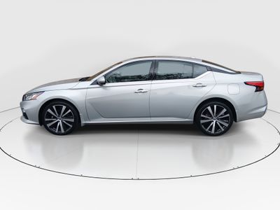 2021 Nissan Altima - Photo 4