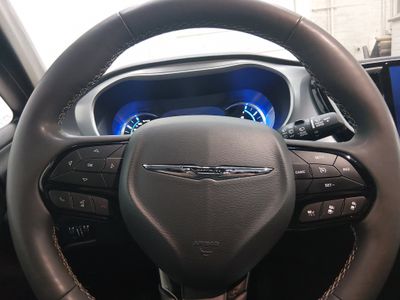 2024 Chrysler Pacifica - Photo 12