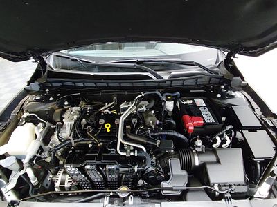 2025 Nissan Altima - Photo 9