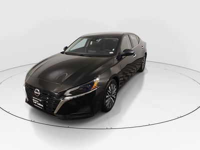 2024 Nissan Altima - Photo 3