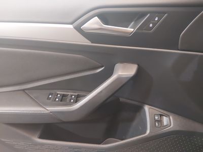 2024 Volkswagen Jetta - Photo 17