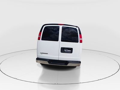 2024 Chevrolet Express Passenger - Photo 6